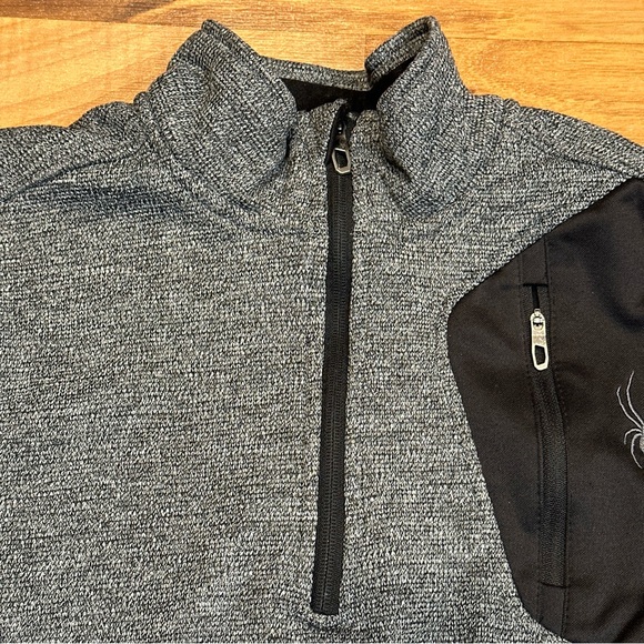 Spyder Gray And Black Quarter Zip PullOver Fleece Lined Men’s Size Large - Picture 3 of 7